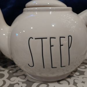 Teapot